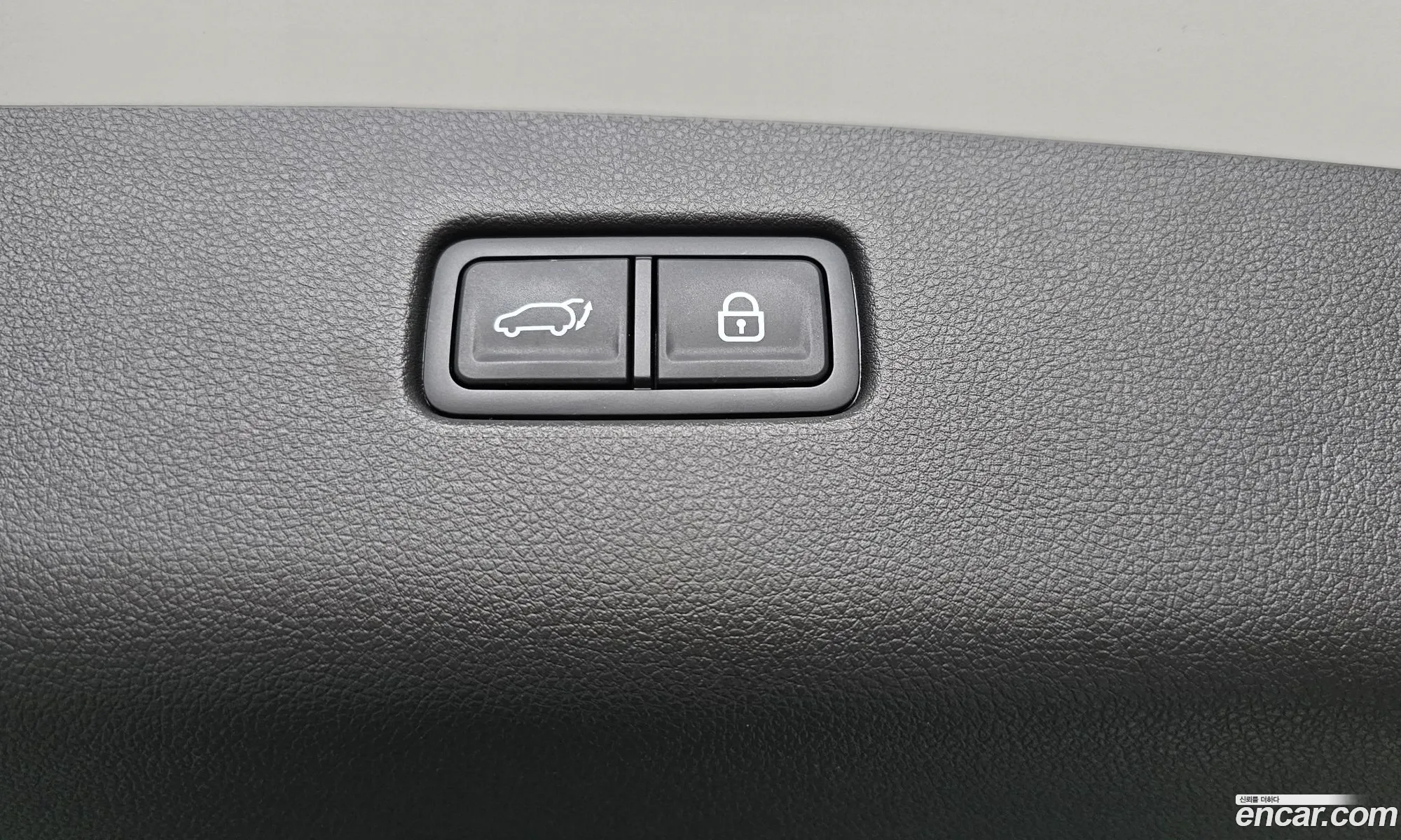 Genesis GV70 2021 — 29