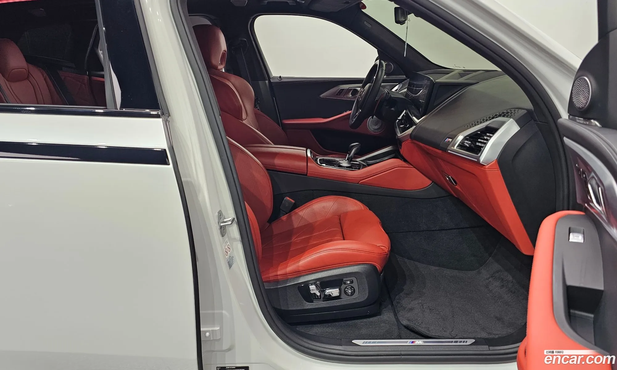 BMW XM 2023 — 8