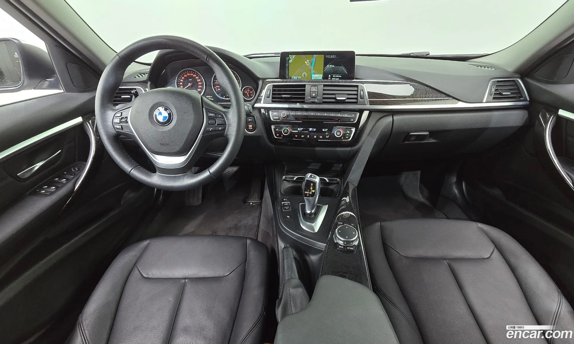 BMW 3 Series 2016 WBA8A9100GK463237 — 8