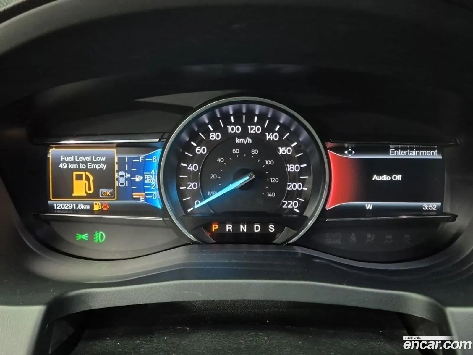 Ford Explorer 2017 — 12