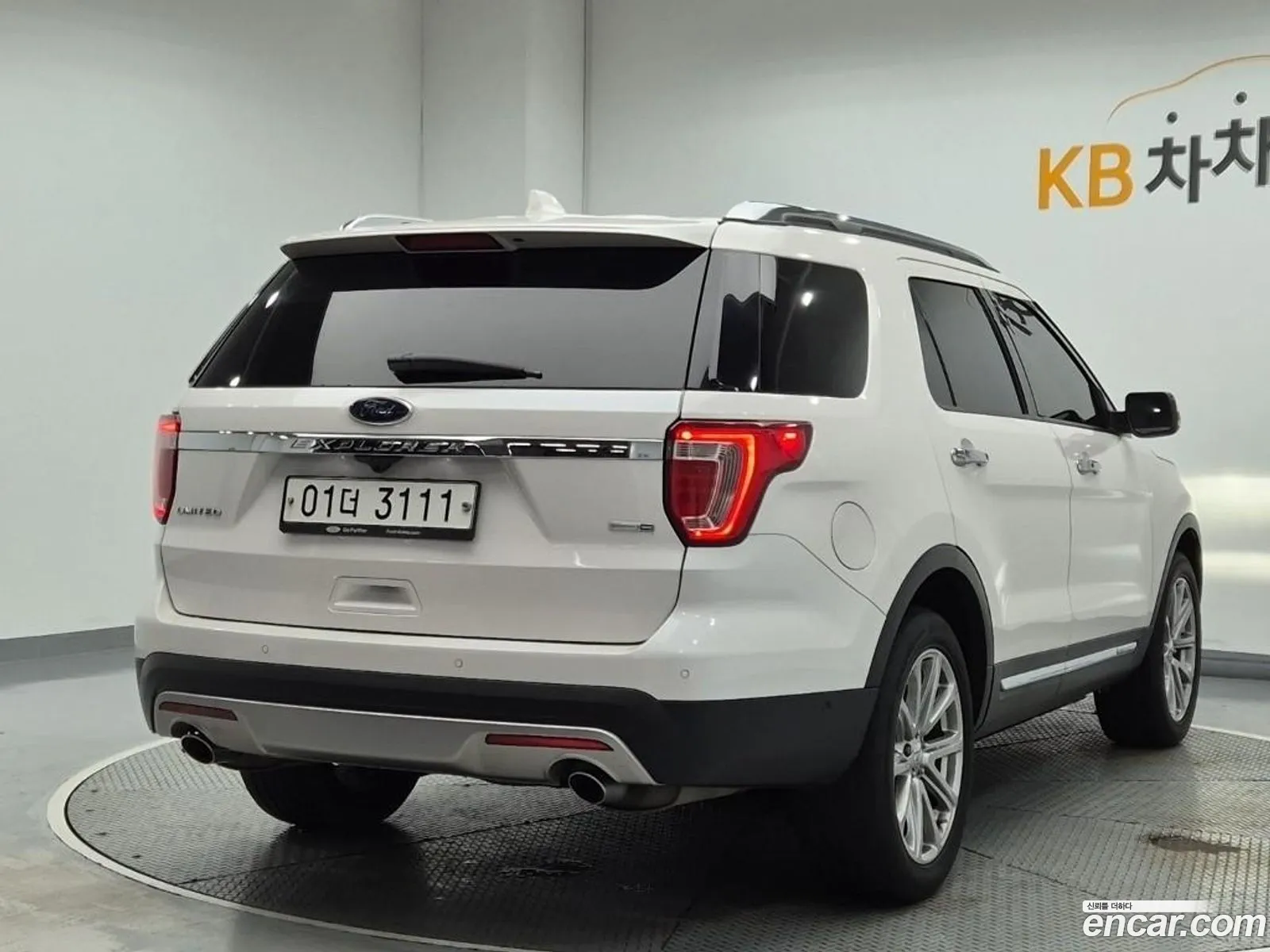 Ford Explorer 2017 — 10