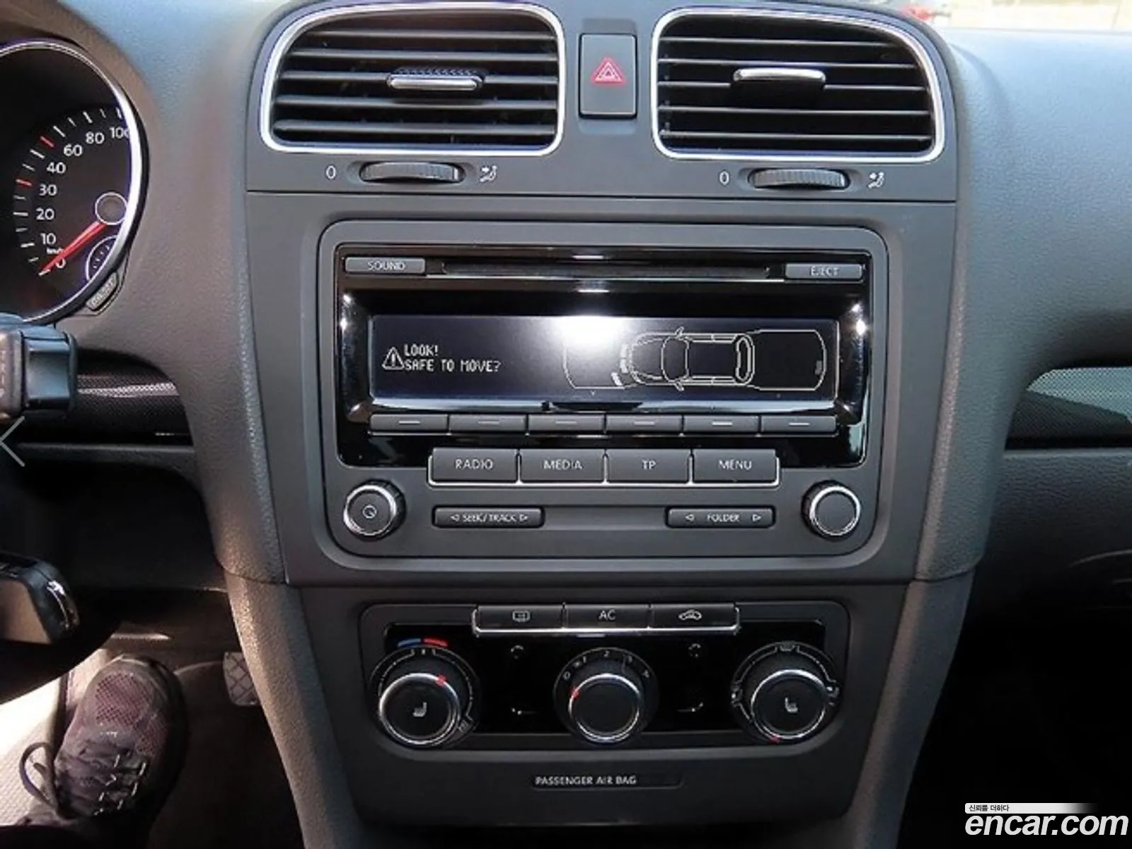 Volkswagen Golf 6th Gen 2012 — 12