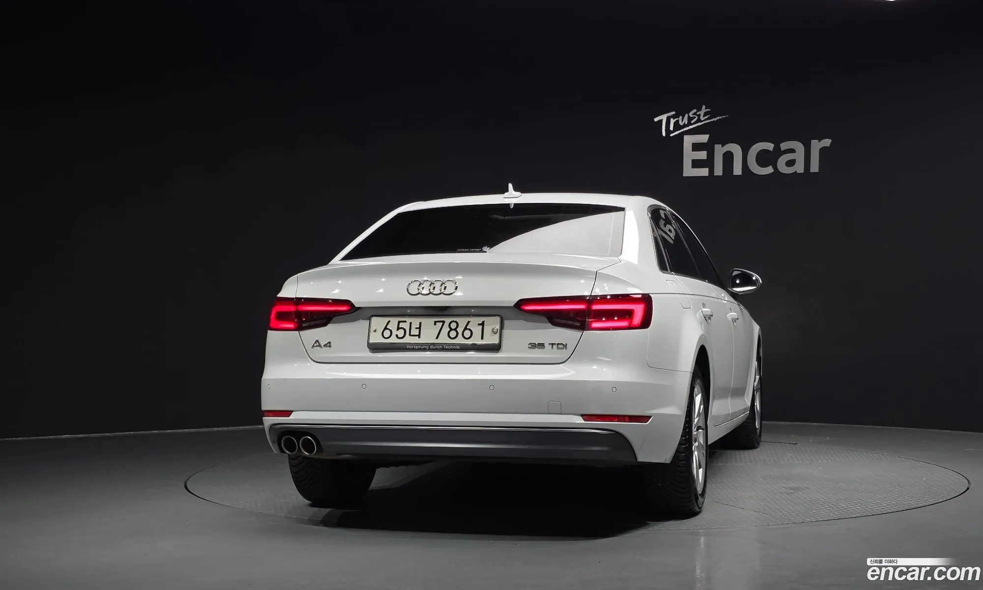 Audi A4 2018 WAUZZZF41JA186944 — 7