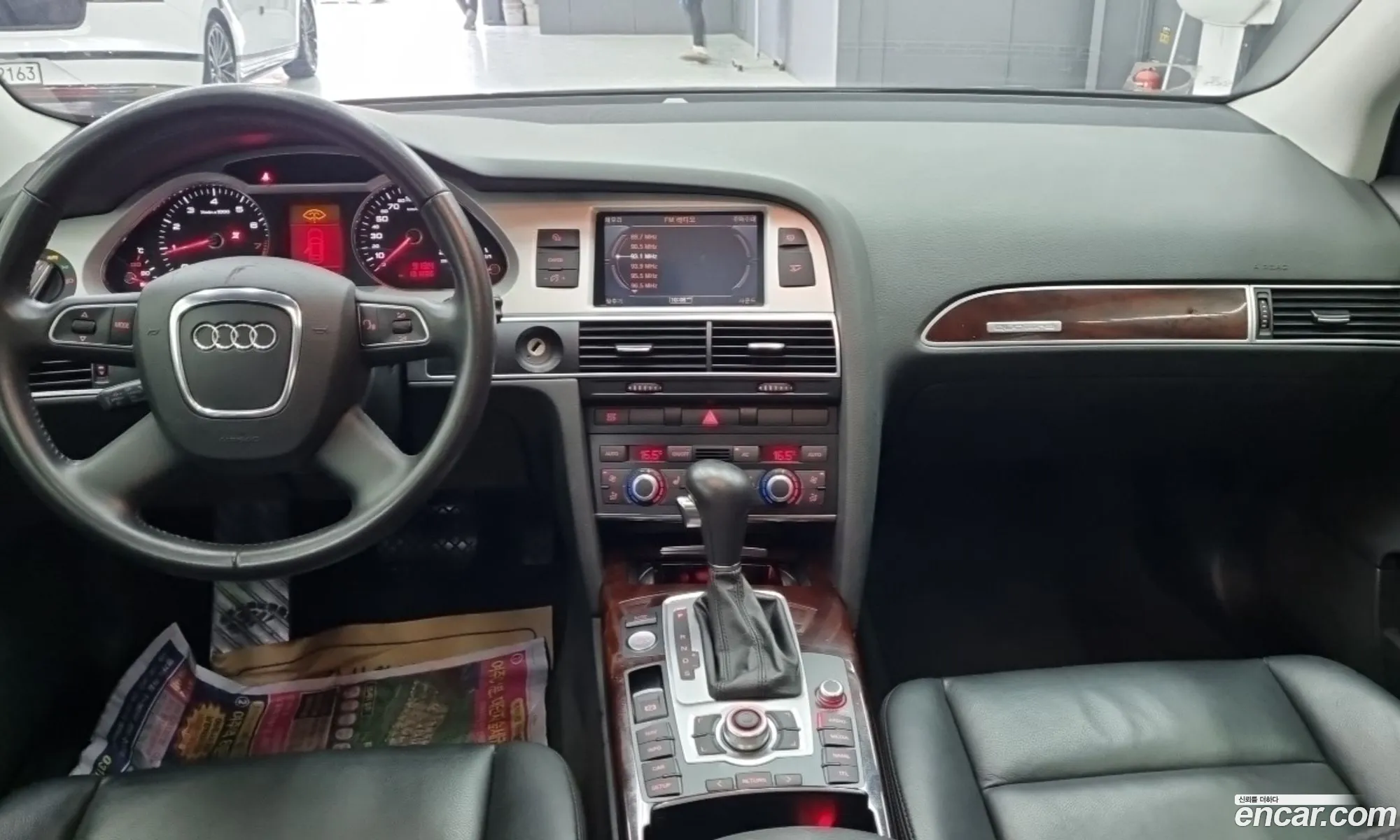 Audi A6 2010 — 14