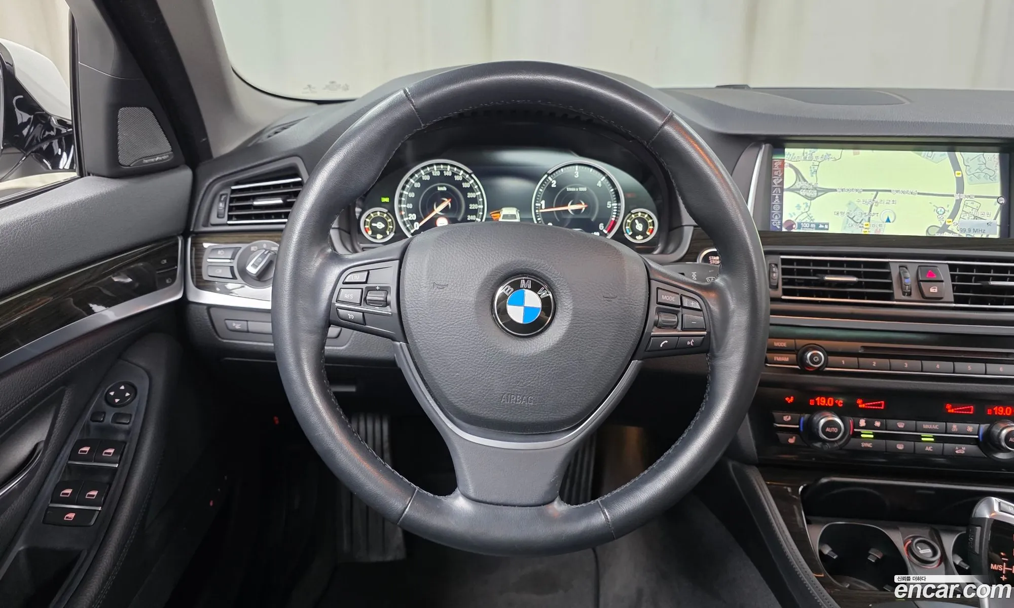 BMW 5 Series 2015 WBA5E7108FG152622 — 19