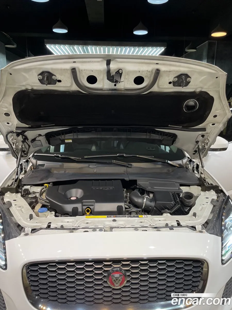 Jaguar E-Pace 2019 — 6