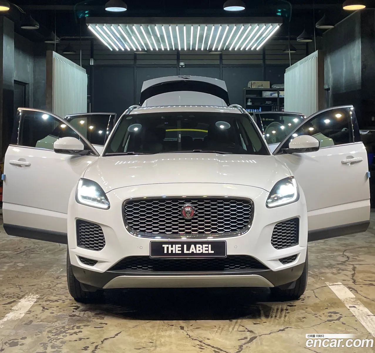 Jaguar E-Pace 2019 — 20