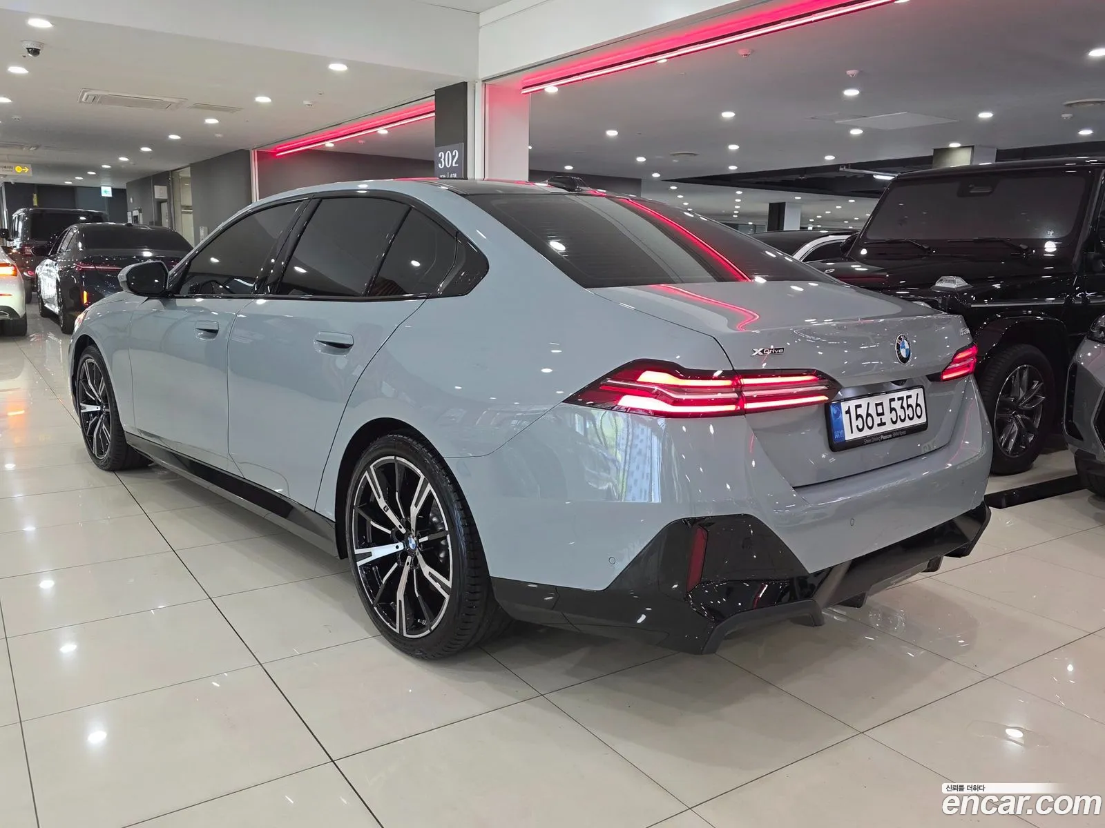 BMW 5 Series 2025 — 12