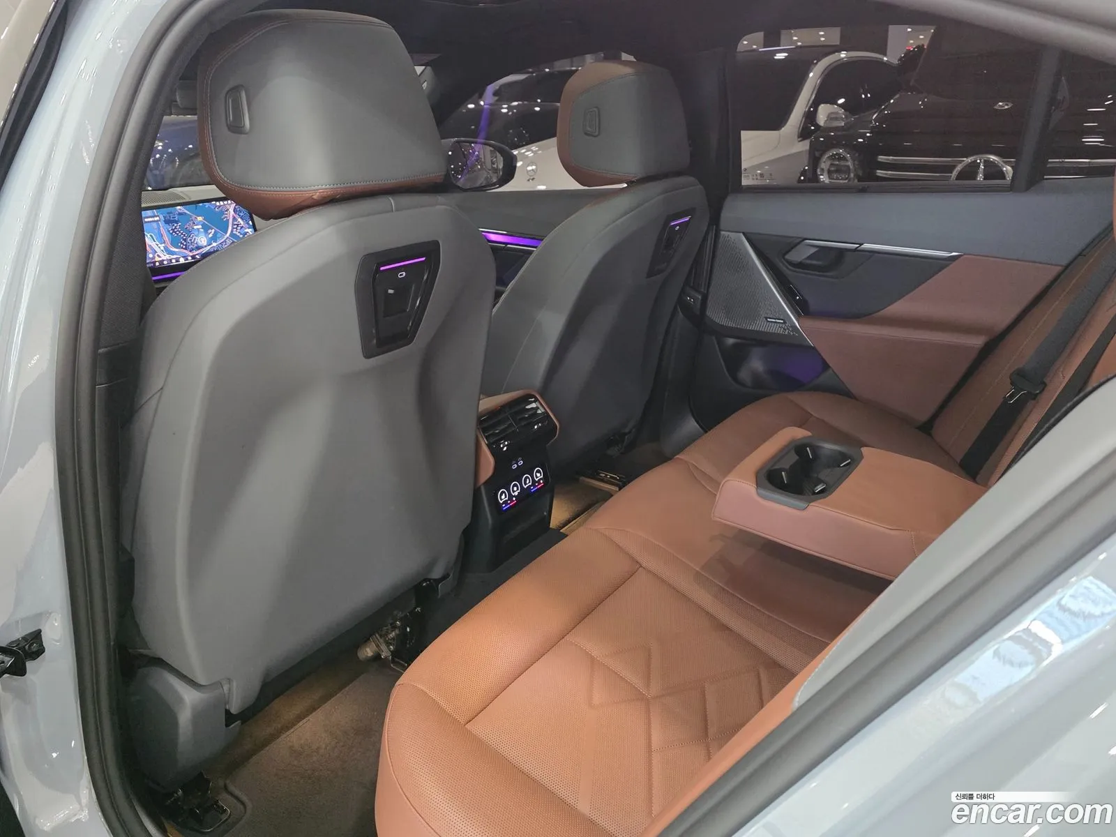 BMW 5 Series 2025 — 11