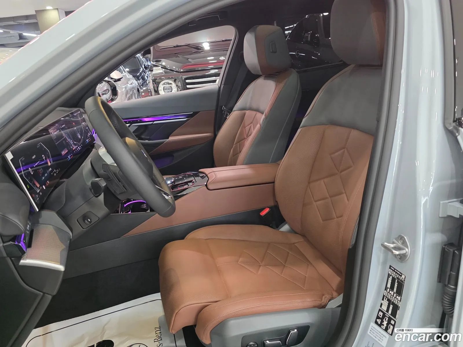 BMW 5 Series 2025 — 16