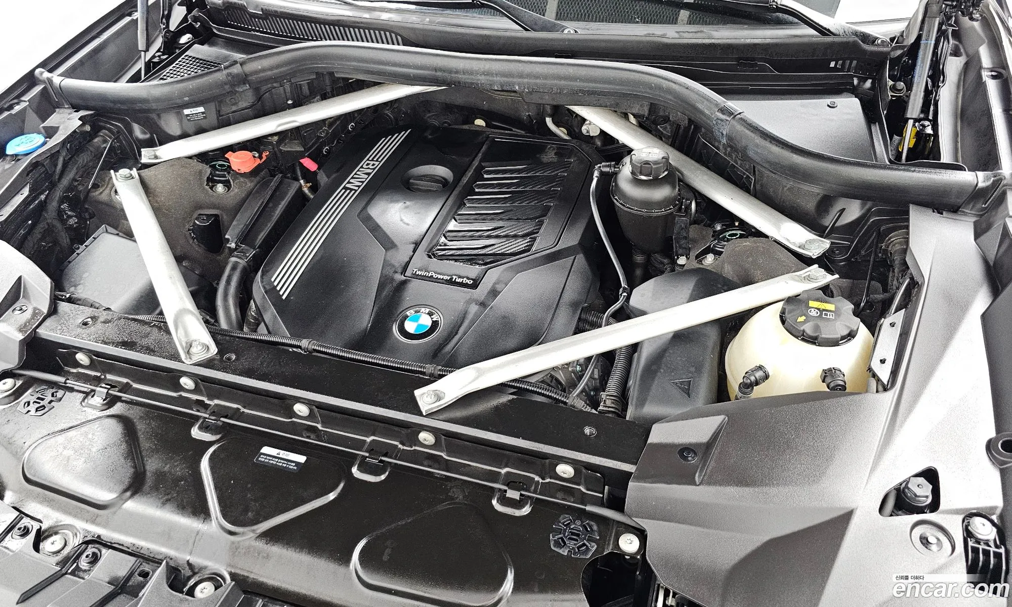 BMW X7 2021 — 17
