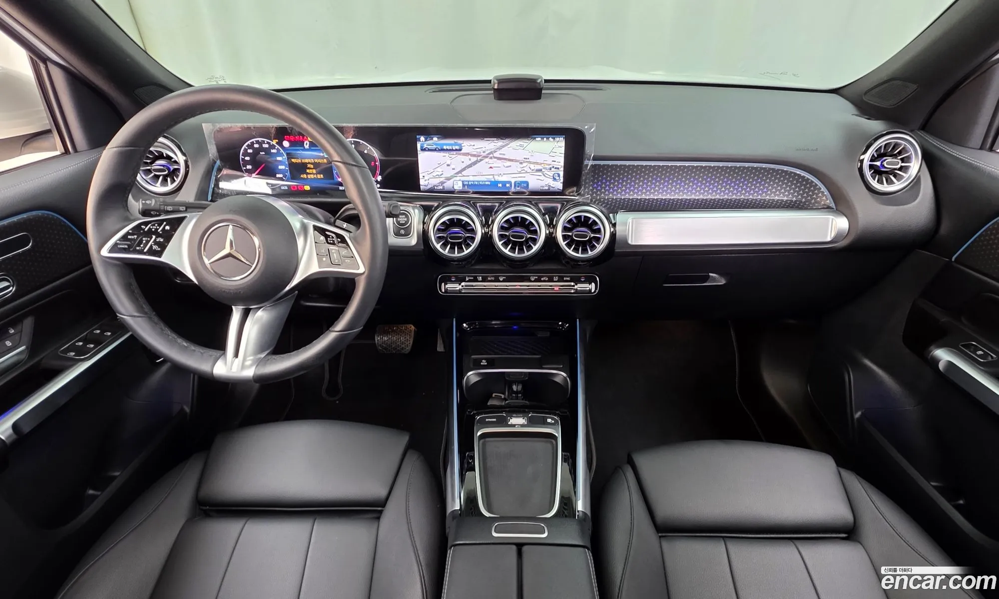 Mercedes-Benz GLB-Class X247 2024 — 18