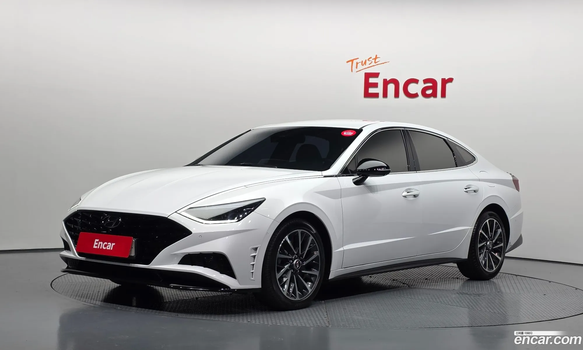 Hyundai Sonata 2023 — 4