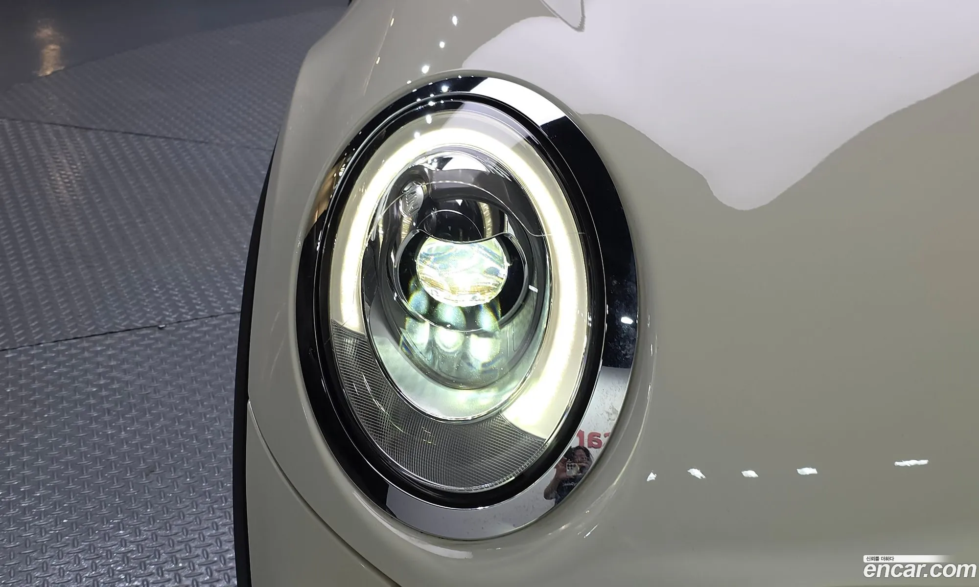 Mini Cooper D 2016 — 2