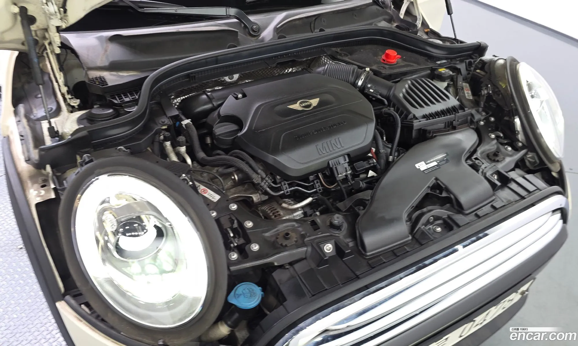 Mini Cooper D 2016 — 12