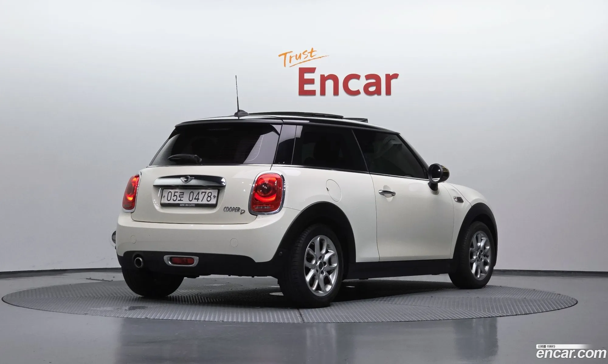 Mini Cooper D 2016 — 3