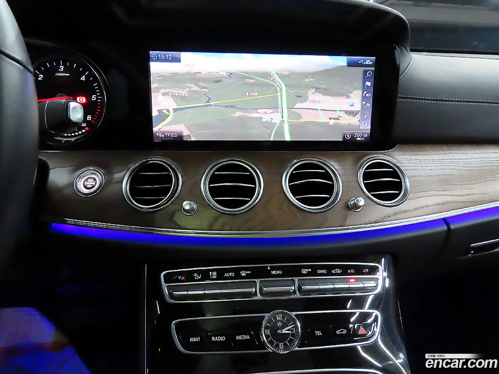 Mercedes-Benz E-Class W213 2020 — 8