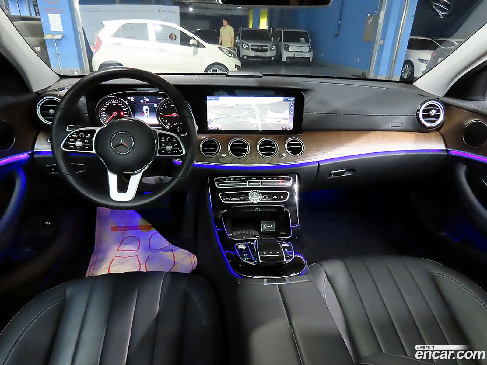 Mercedes-Benz E-Class W213 2020 — 10