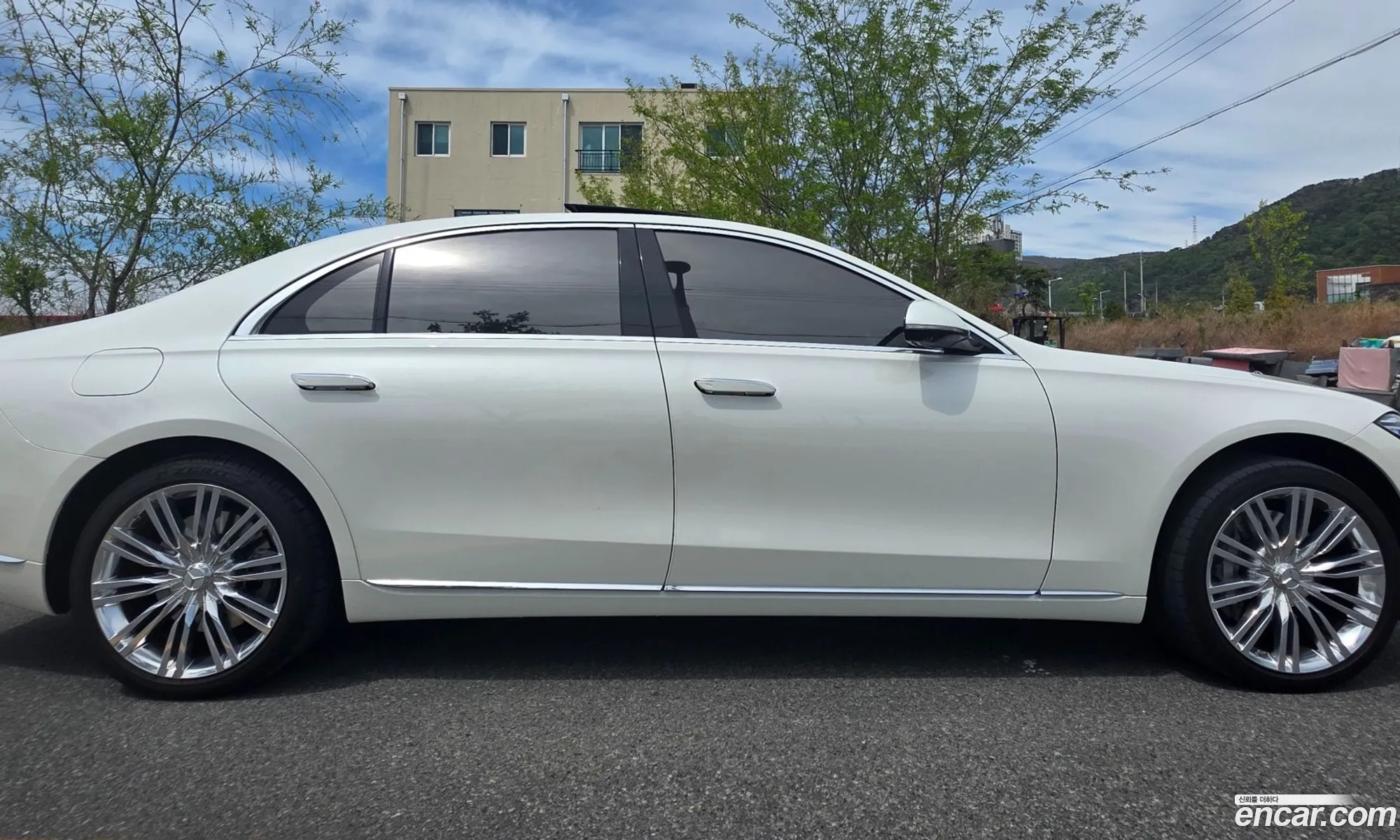 Mercedes-Benz S-Class W223 2024 — 11
