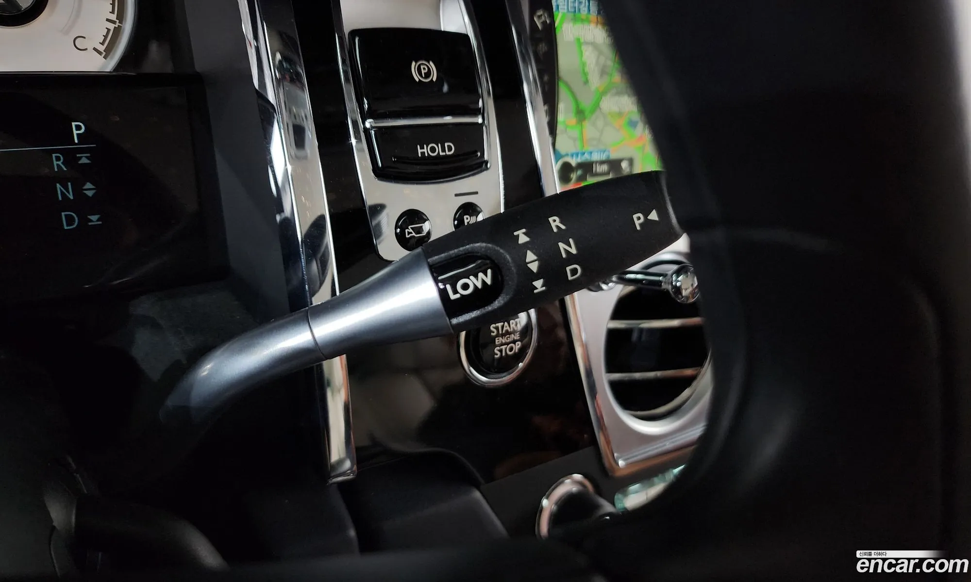 Rolls-Royce Wraith 2017 SCA665C00HUX80885 — 11