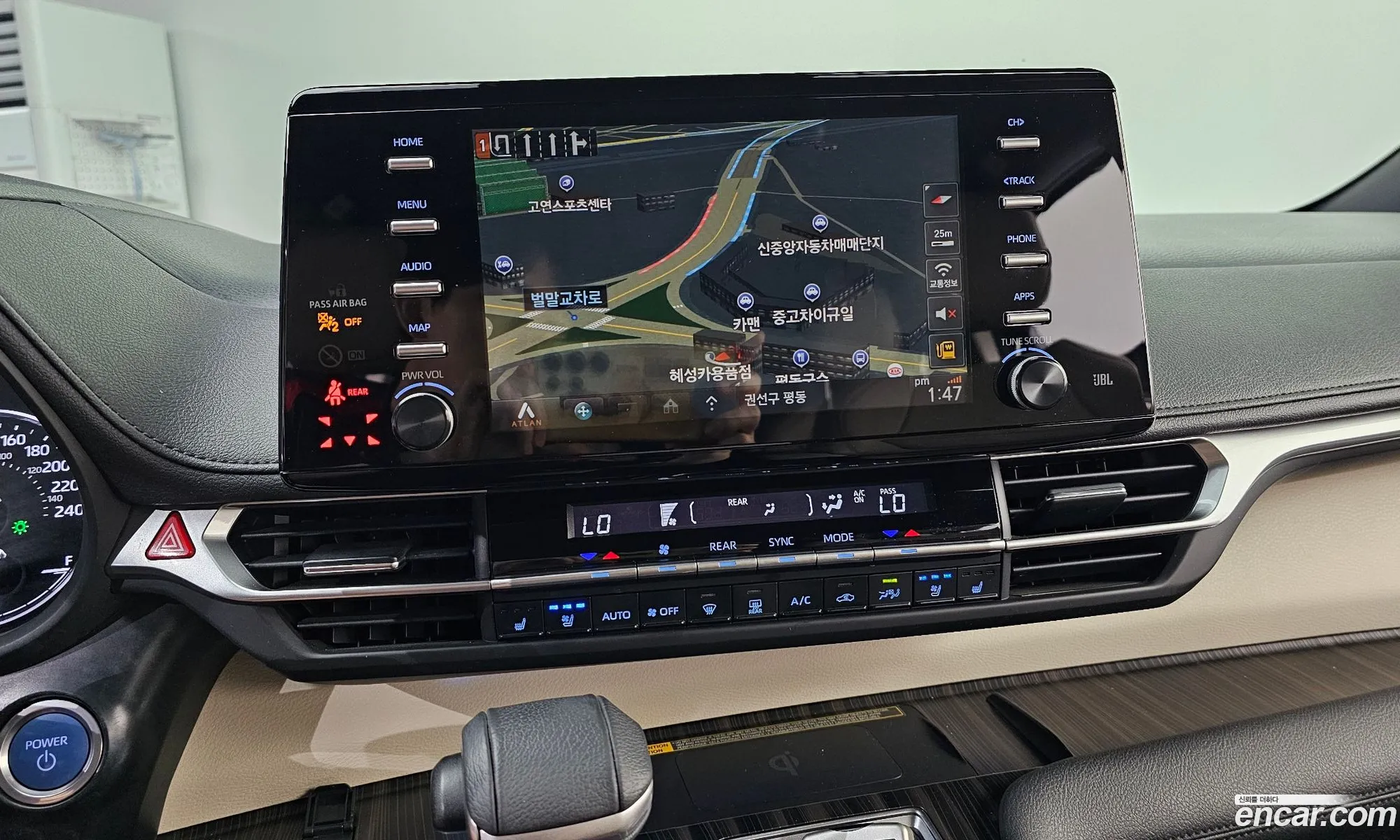 Toyota Sienna 2021 5TDGRKEC — 13