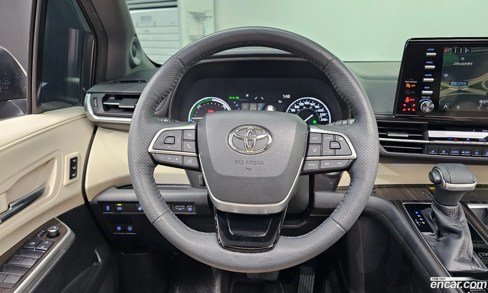 Toyota Sienna 2021 5TDGRKEC — 2
