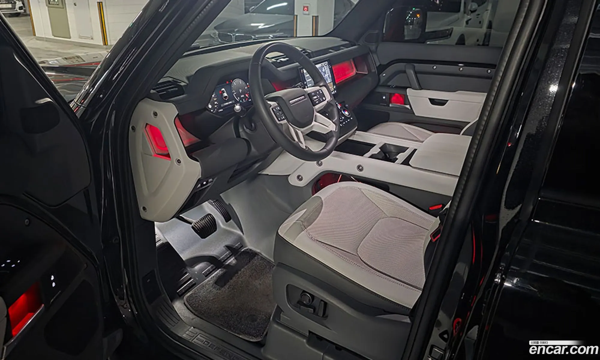 Land Rover Defender 2025 — 5