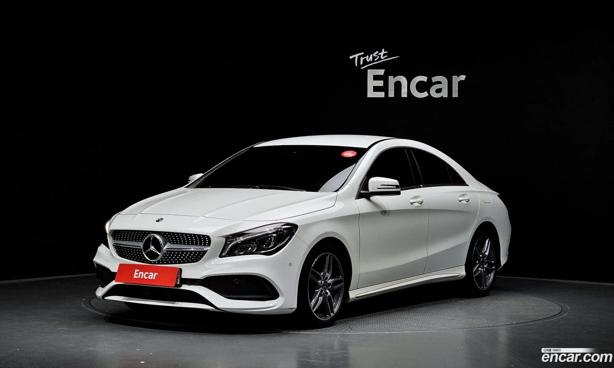 Mercedes-Benz CLA-Class C117 2018 — 23