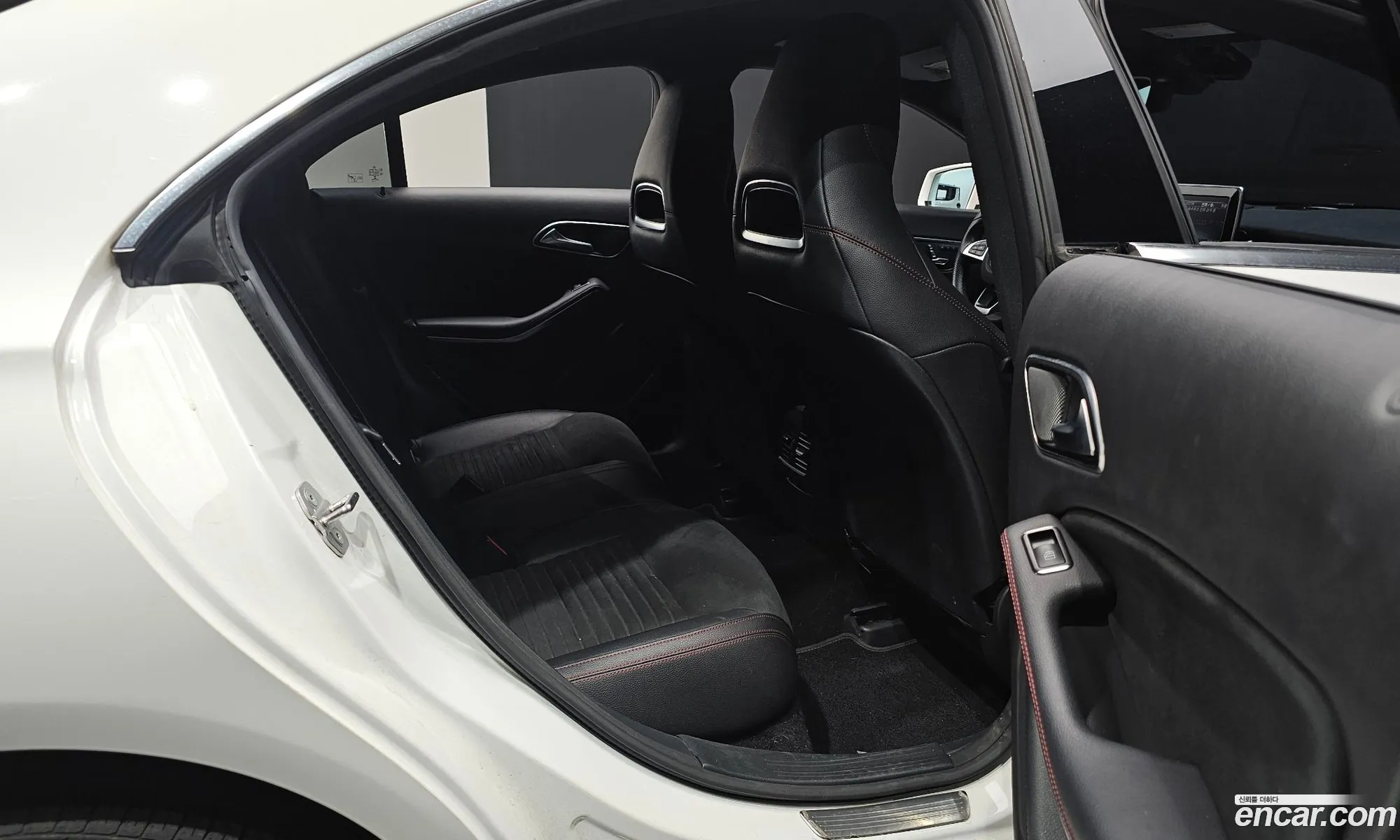 Mercedes-Benz CLA-Class C117 2018 — 20