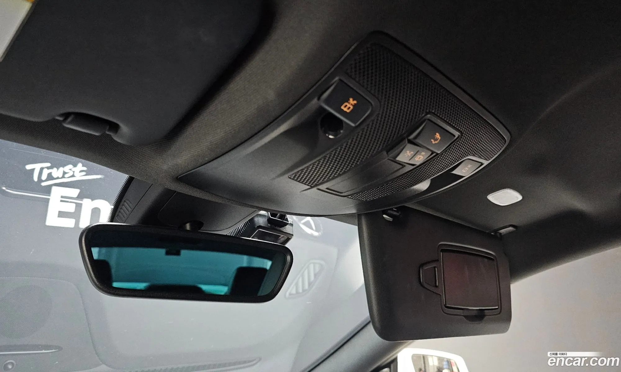 Mercedes-Benz CLA-Class C117 2018 — 32