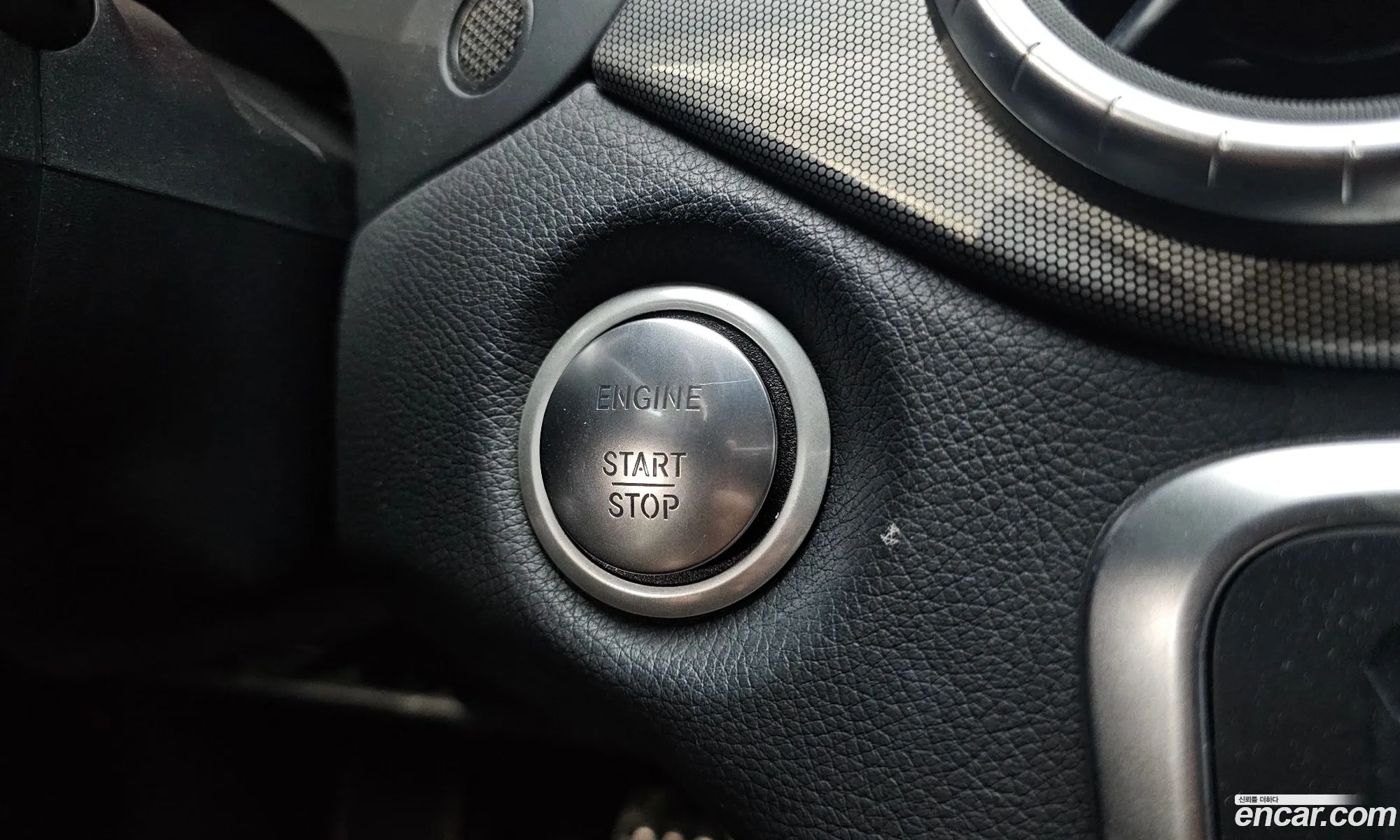 Mercedes-Benz CLA-Class C117 2018 — 8