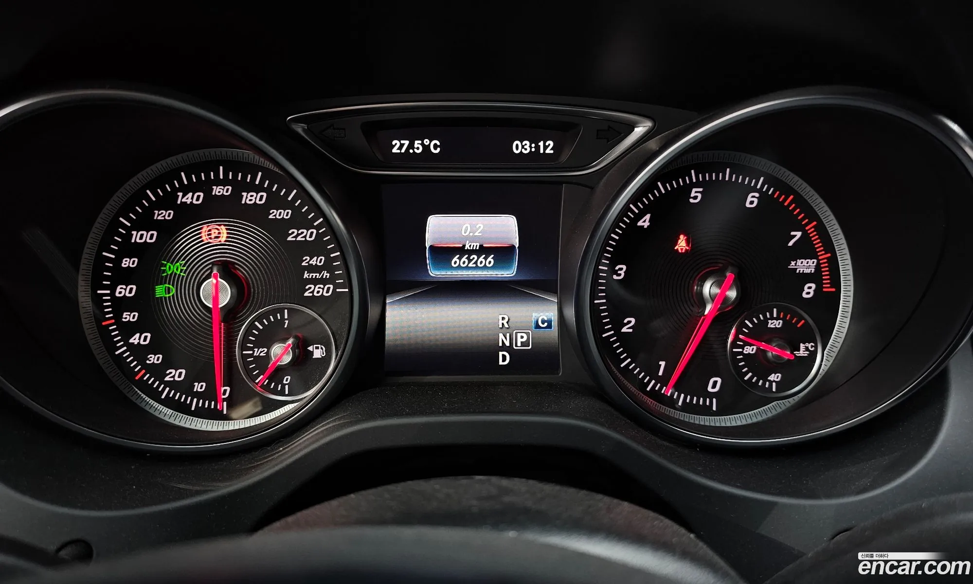 Mercedes-Benz CLA-Class C117 2018 — 28
