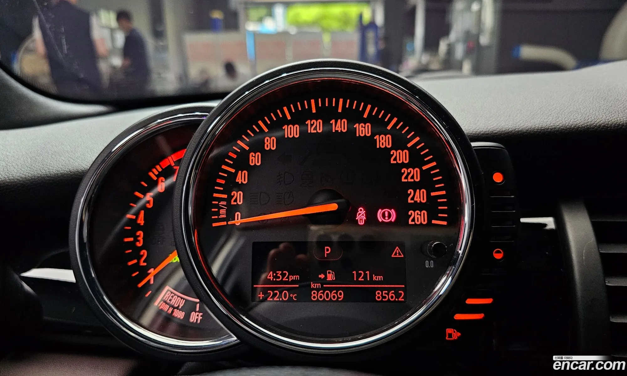 Mini Cooper 2017 — 19