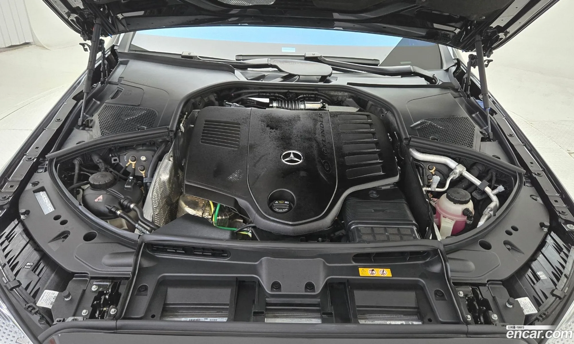 Mercedes-Benz S-Class W223 2025 — 15