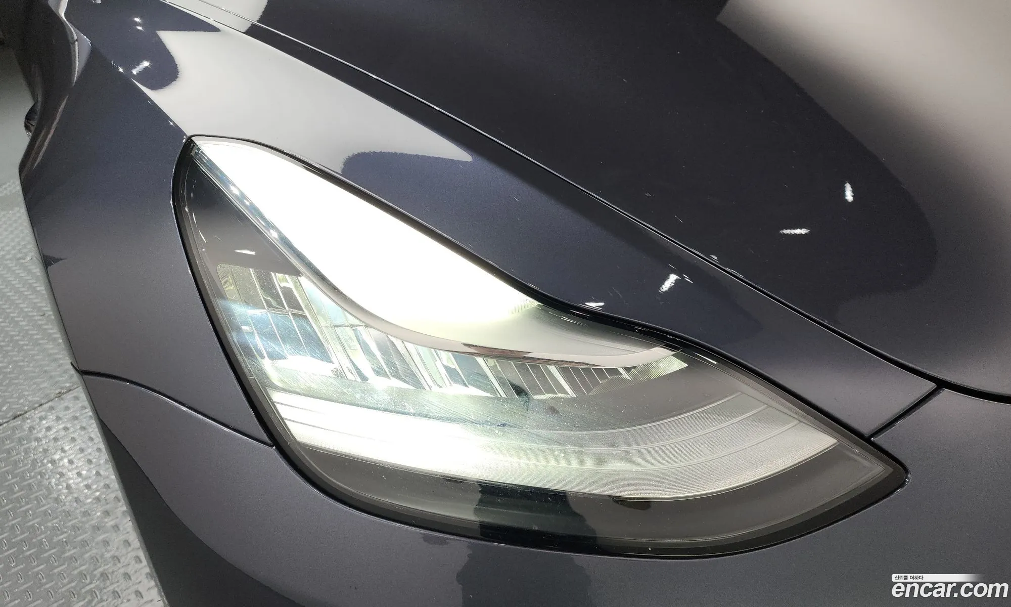 Tesla Model 3 2020 — 25