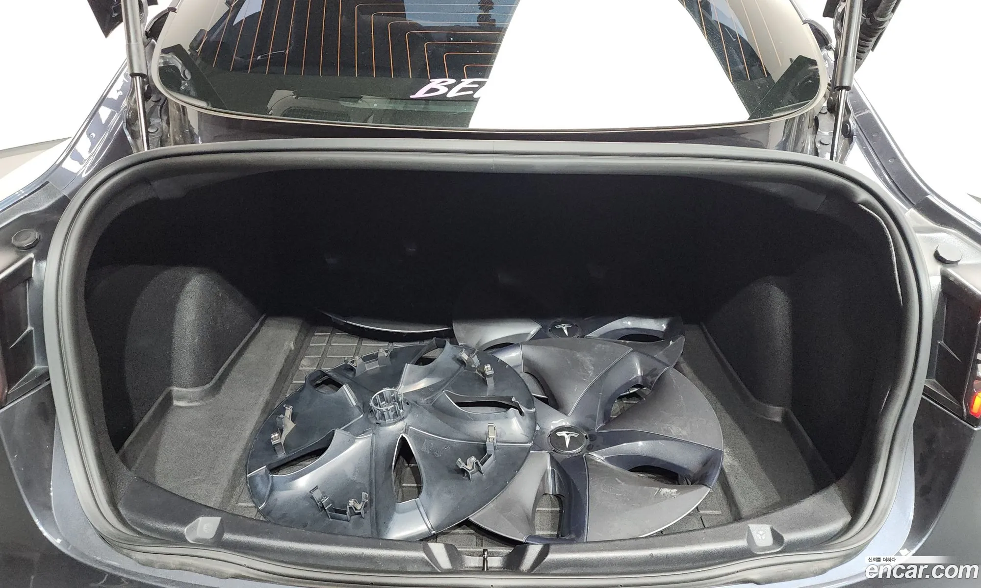 Tesla Model 3 2020 — 11