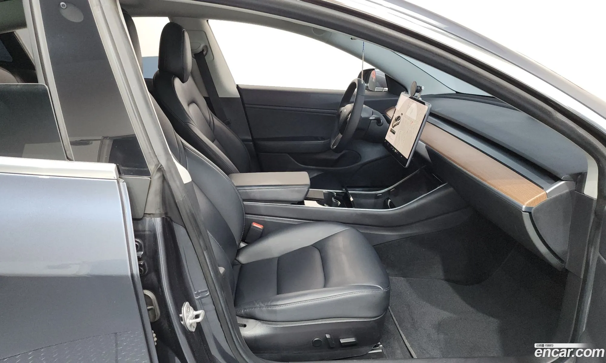Tesla Model 3 2020 — 6