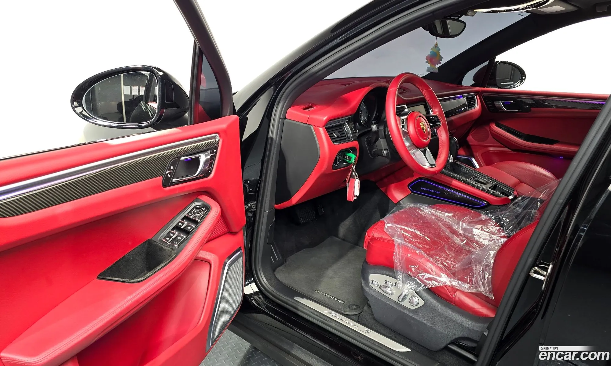 Porsche Macan 2015 WP1AB2952FLB58919 — 17