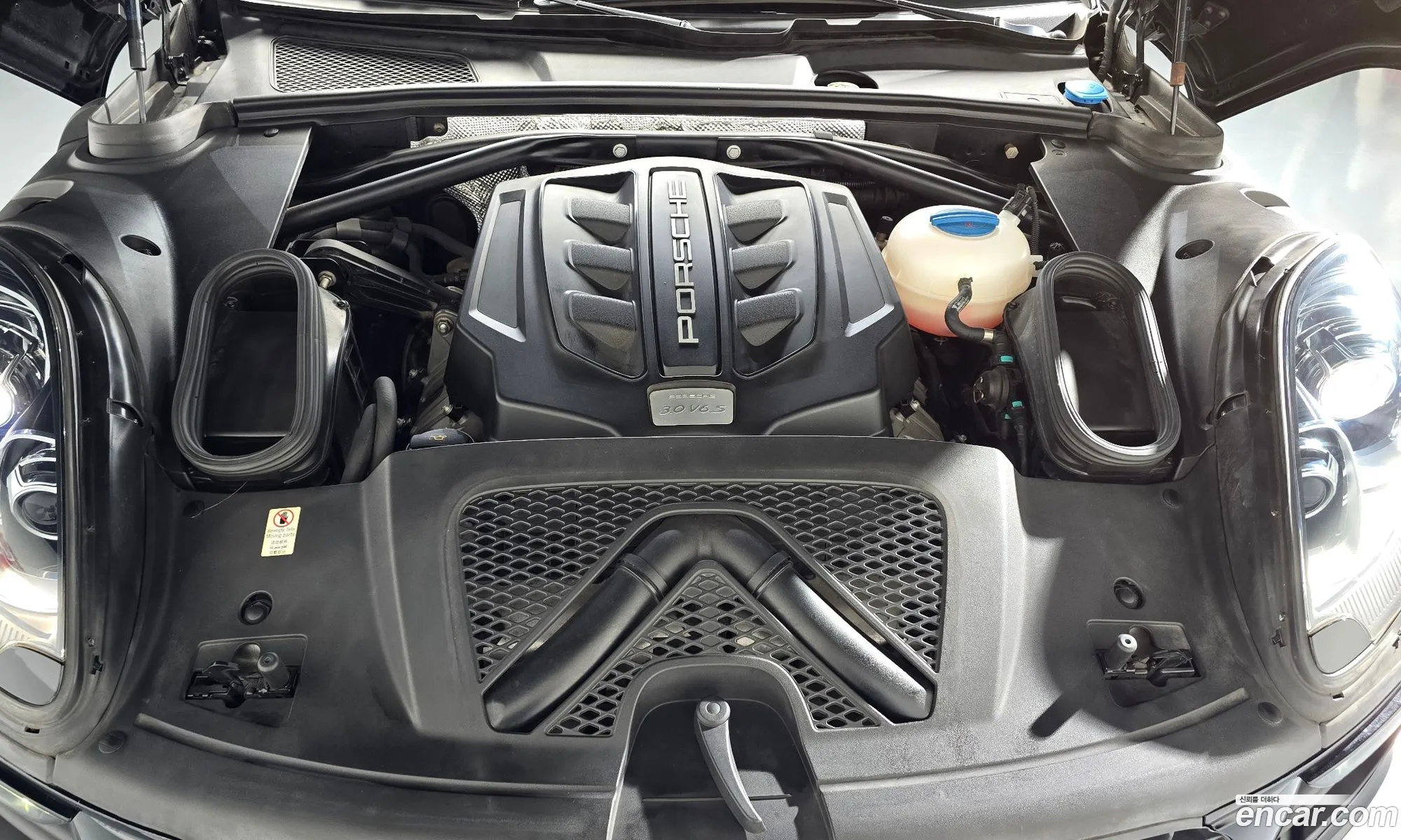 Porsche Macan 2015 WP1AB2952FLB58919 — 3