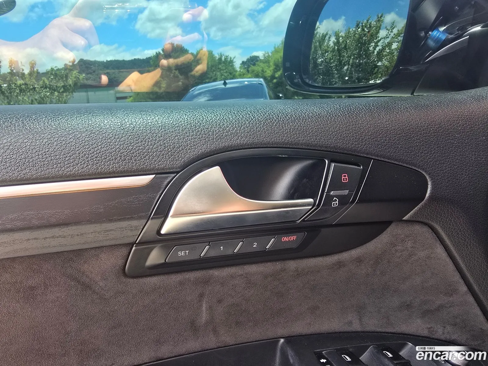 Audi Q7 2010 — 6