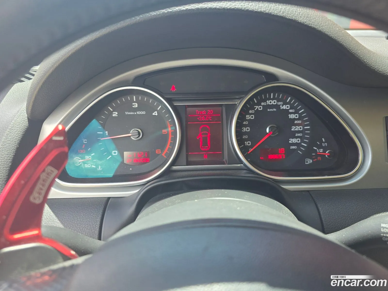 Audi Q7 2010 — 4