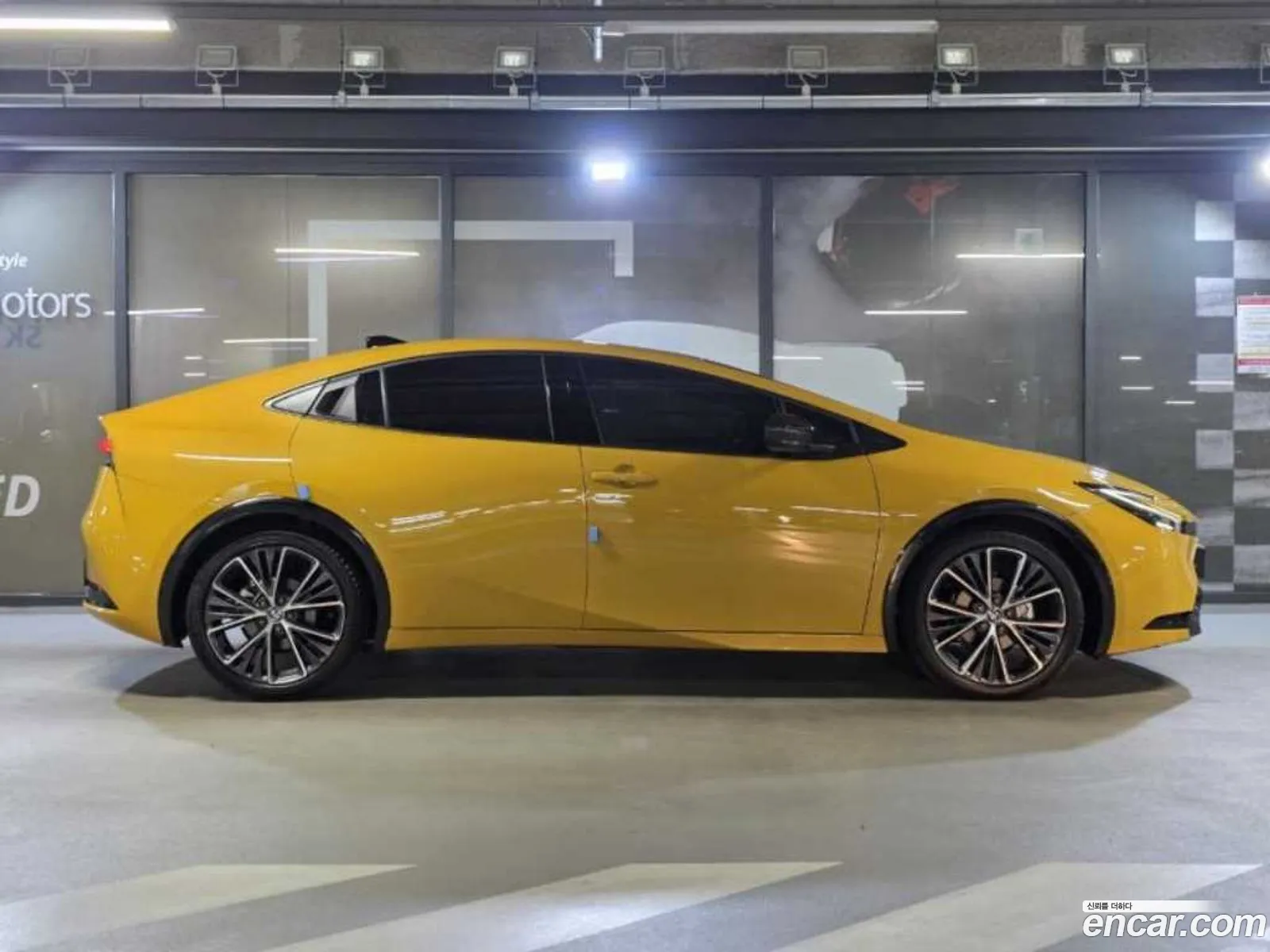 Toyota Prius 2026 — 5