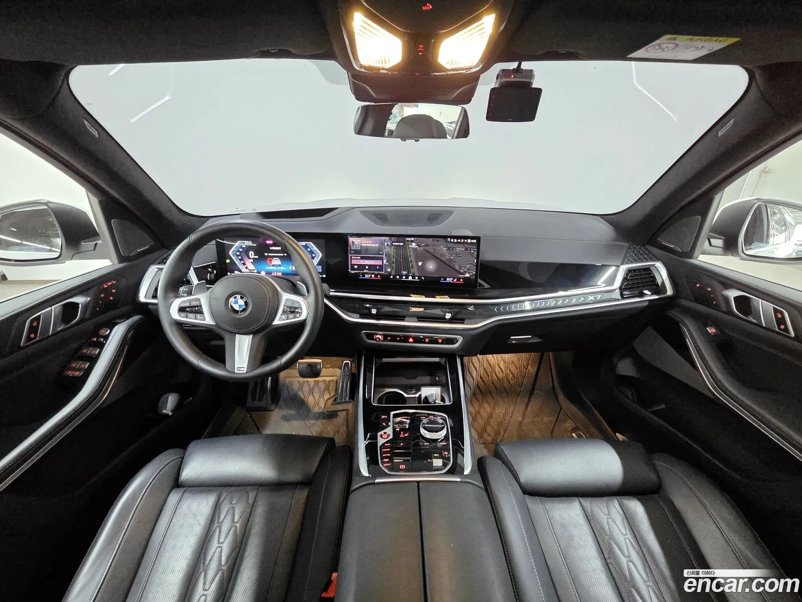 BMW X7 2024 — 16