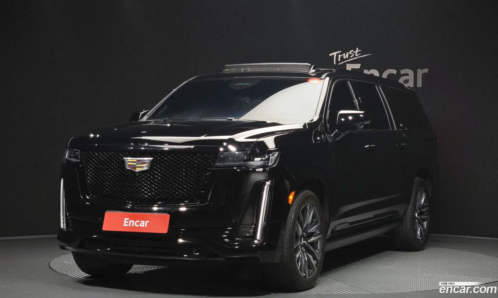 Cadillac Escalade 2023 — 4