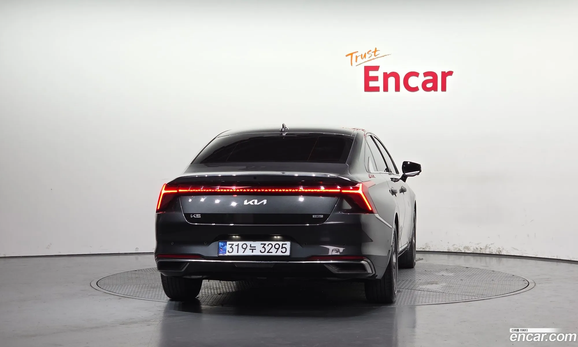 Kia K8 Hybrid 2022 — 2