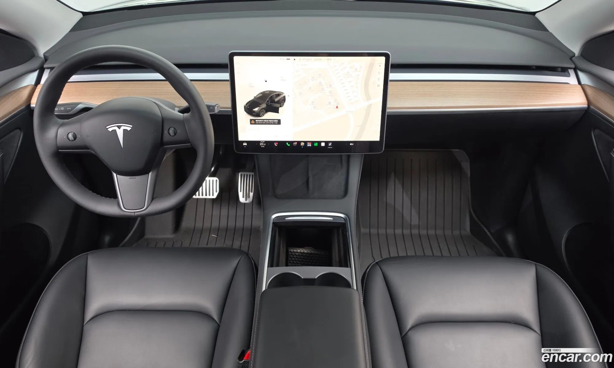 Tesla Model Y 2024 — 4