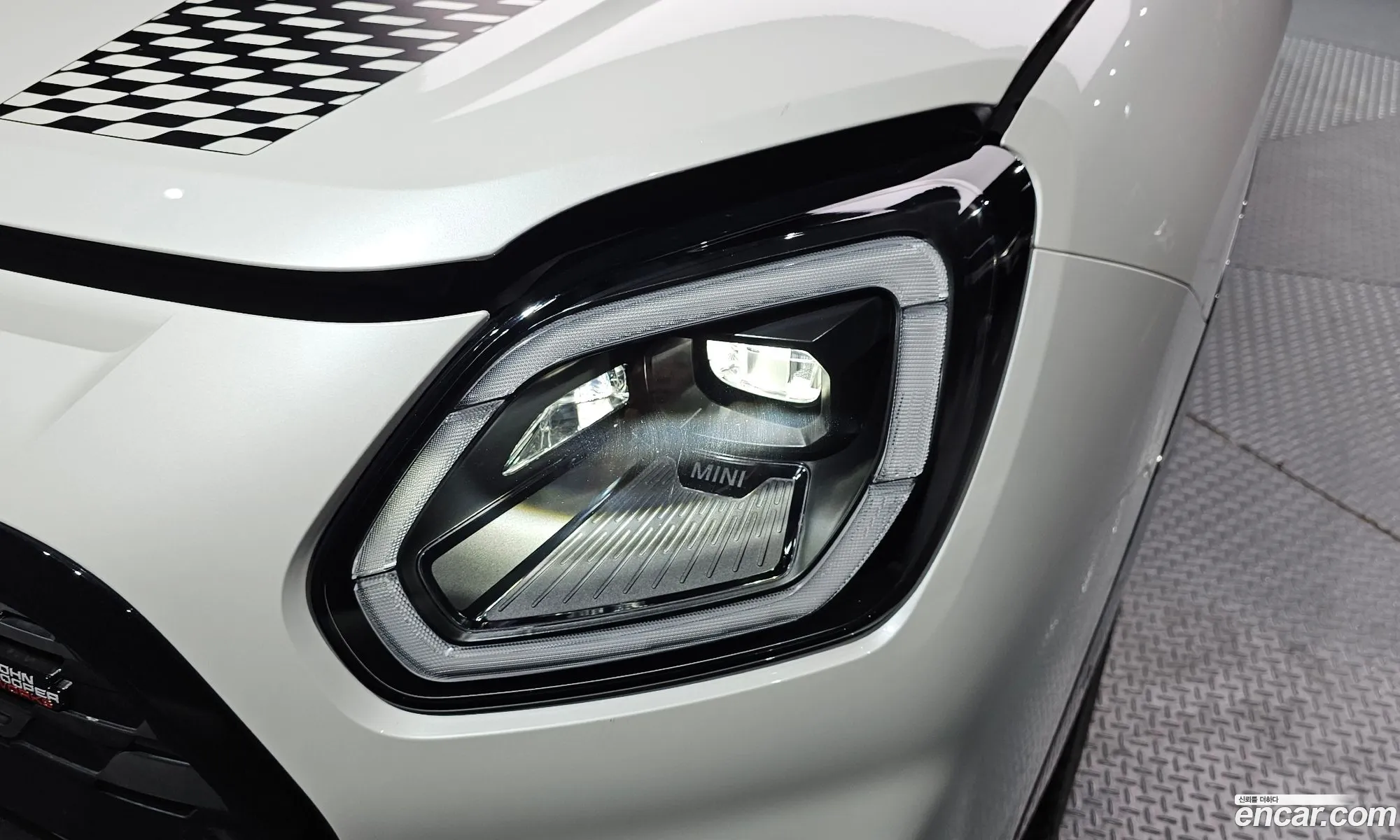 Mini Cooper S Countryman 2025 — 19