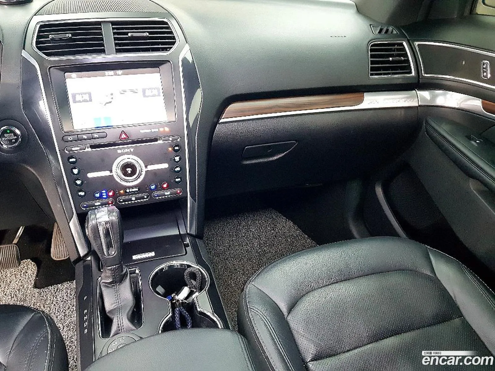Ford Explorer 2019 — 6