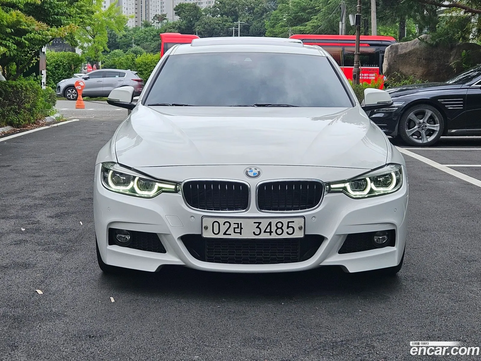 BMW 3 Series 2018 — 18