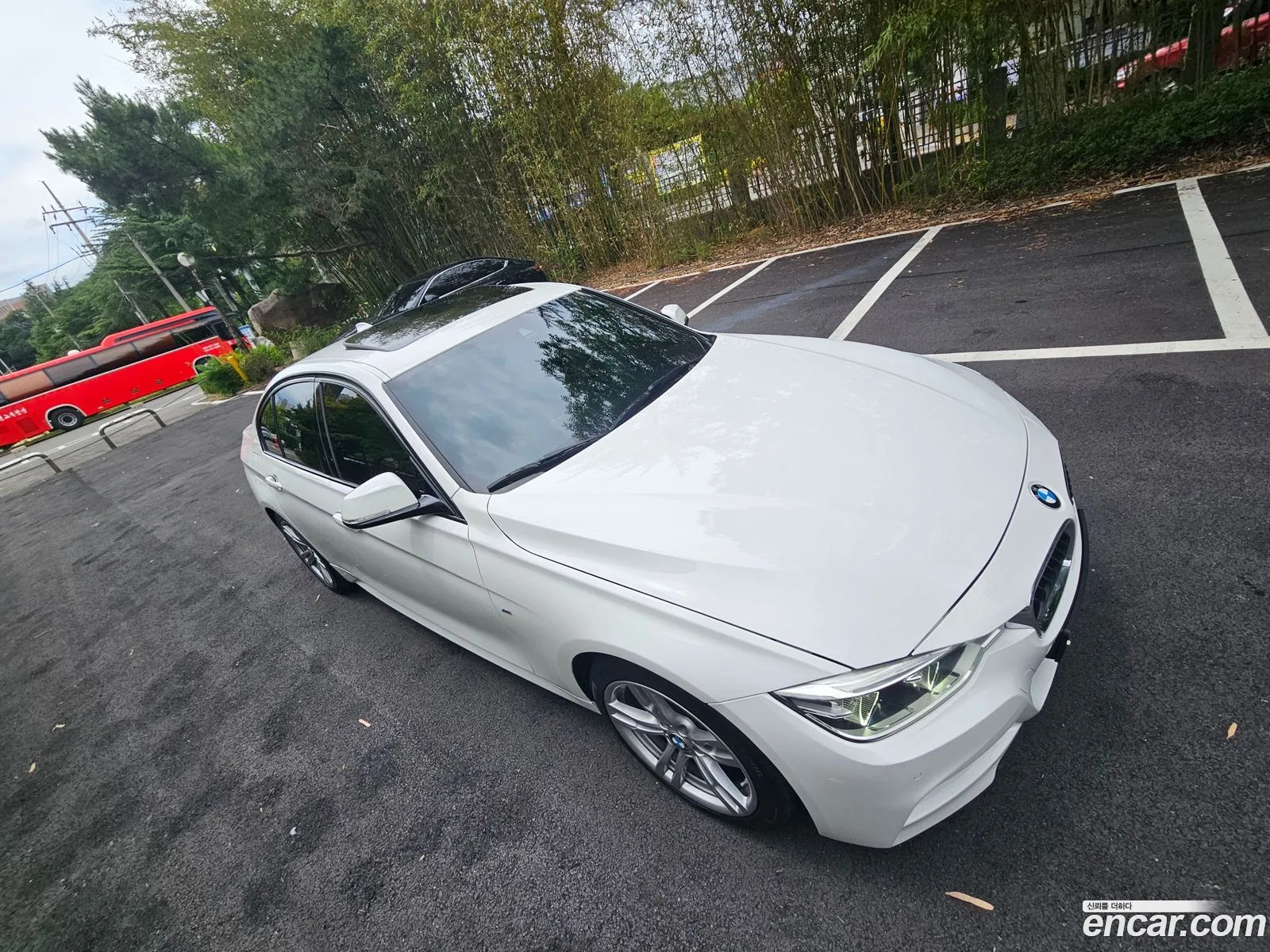 BMW 3 Series 2018 — 2